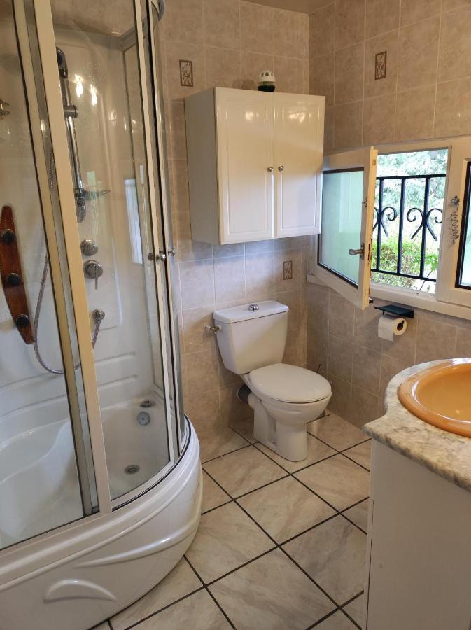 Le Lorry 2 Apartment Ларунс Екстериор снимка