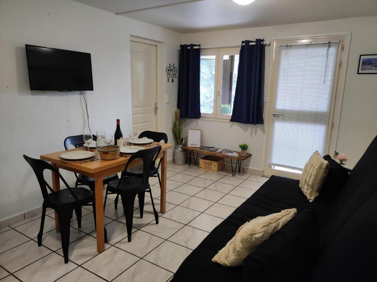 Le Lorry 2 Apartment Ларунс Екстериор снимка